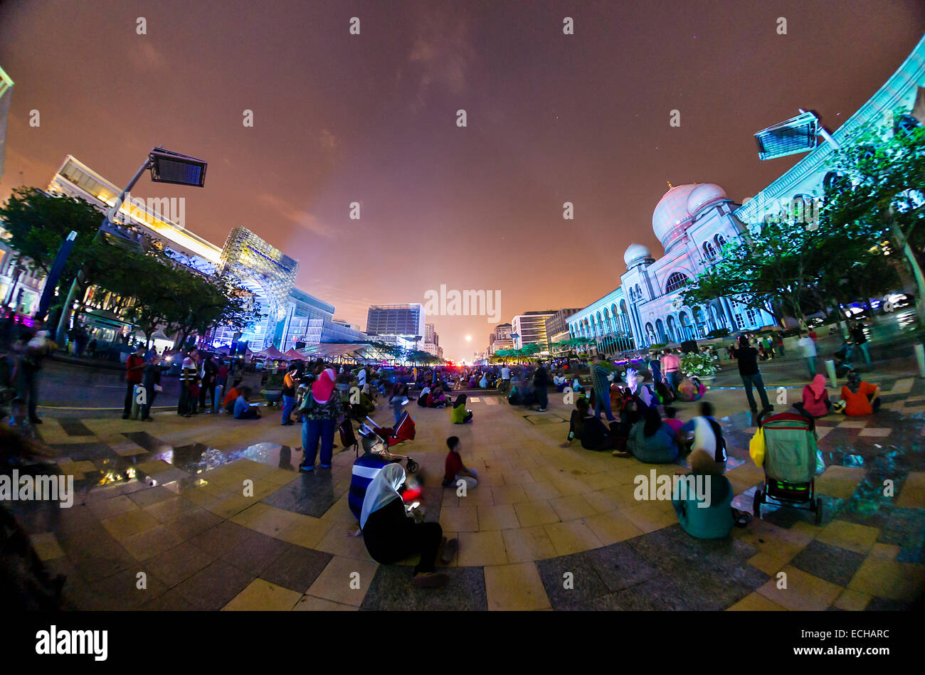 Lumière et mouvement Putrajaya 2014 est une technologie moderne de projection et de haute technologie de la lumière et de l'imagerie numérique. Banque D'Images