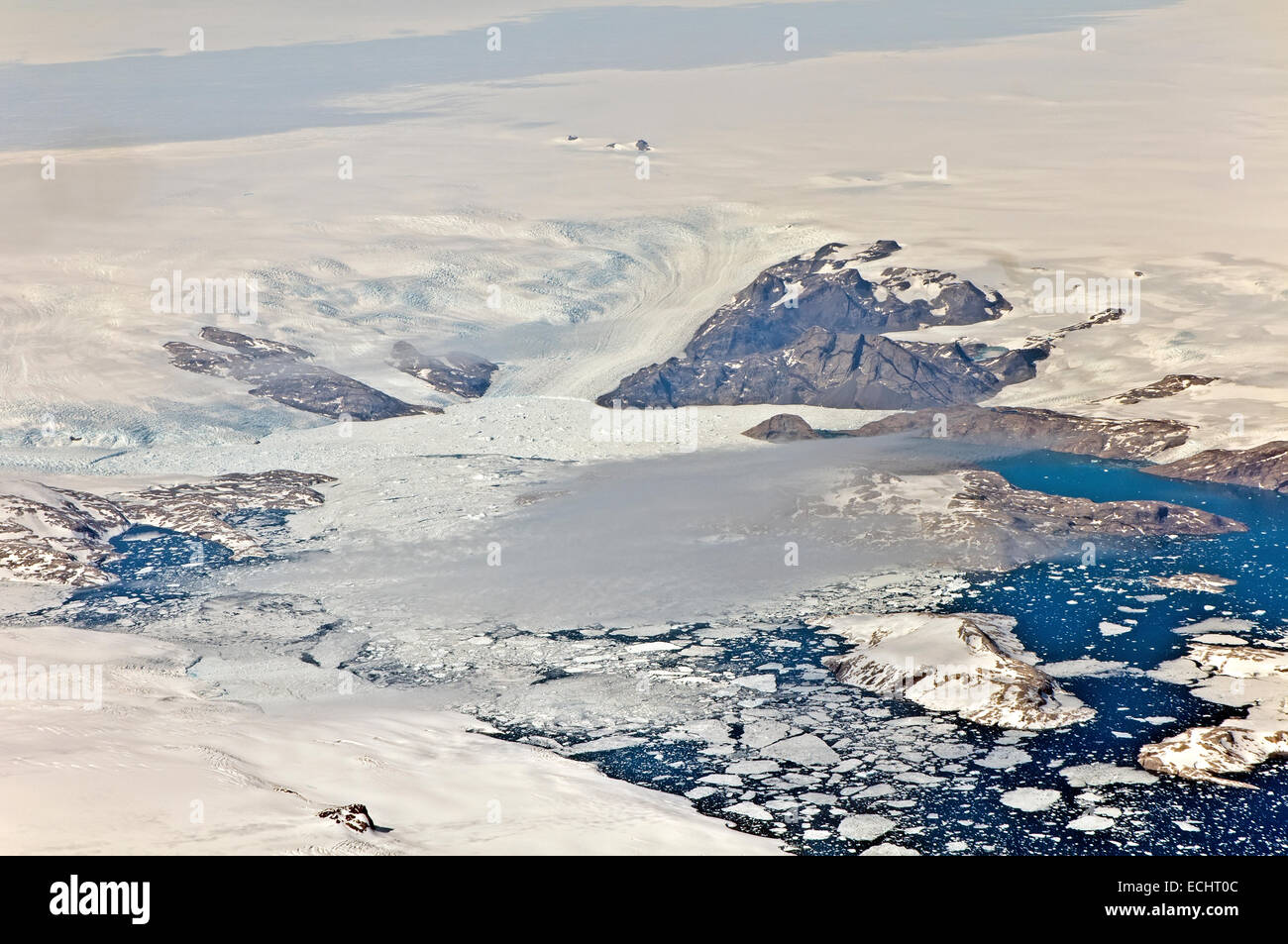Paysage gelé du Groenland, vue aérienne Banque D'Images