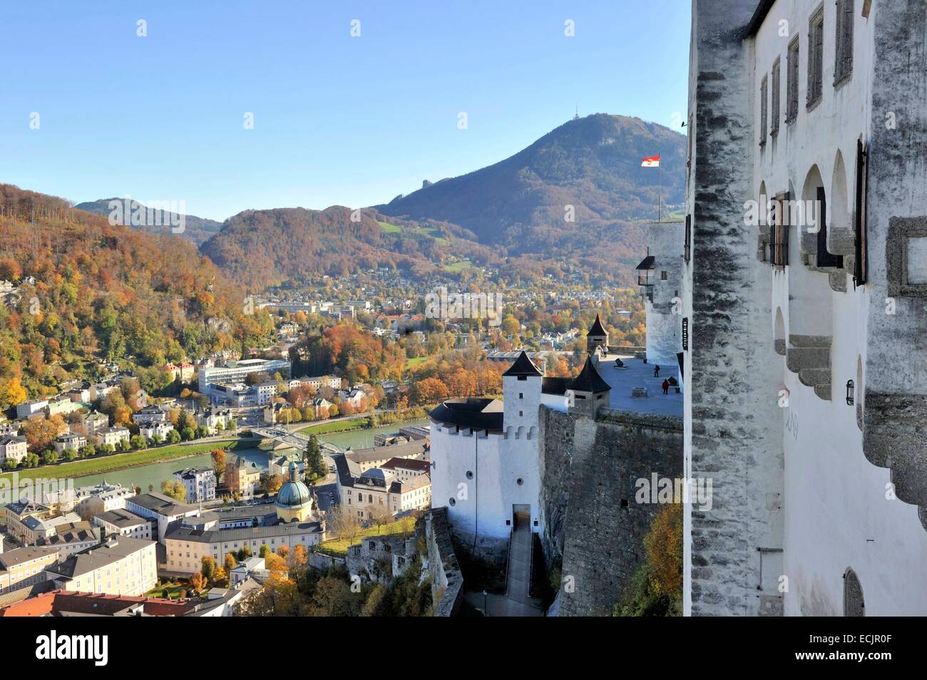 Autriche, Salzbourg, le centre historique classé au Patrimoine Mondial par l'UNESCO, vue sur la ville depuis le château de Hohensalzburg Banque D'Images