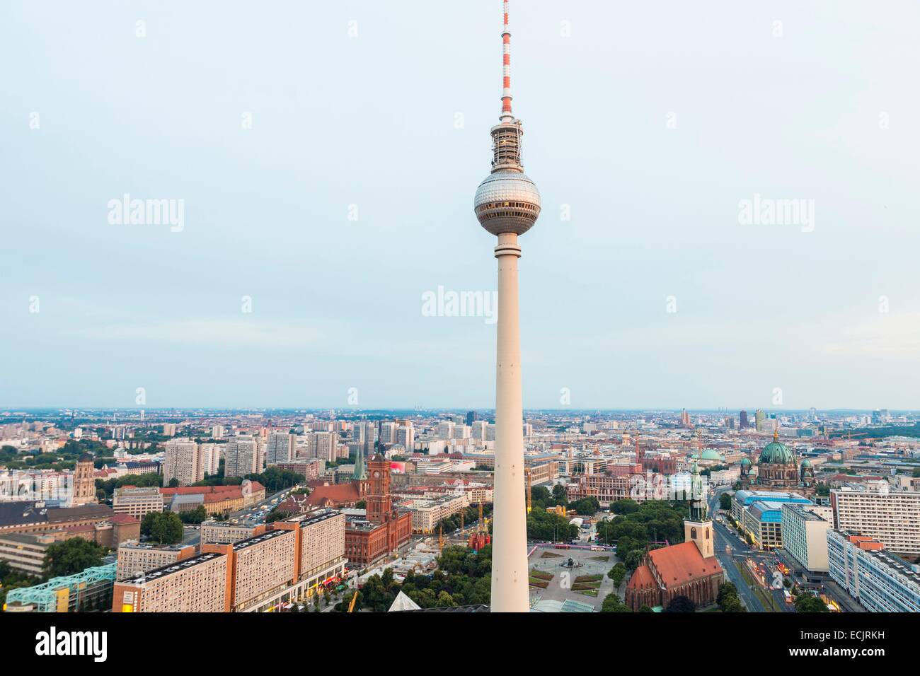 Allemagne, Berlin, Berlin Est, la Fernsehturm (tour de télévision) Banque D'Images