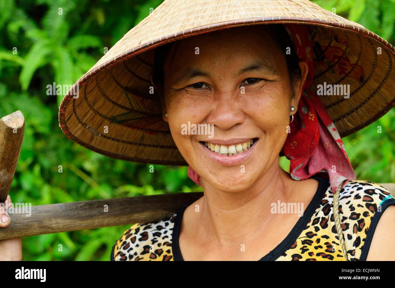 Vietnam, province de Lao Cai, près de Bac Ha, village de groupe ethnique Thai Thai Noir, woman portrait Banque D'Images