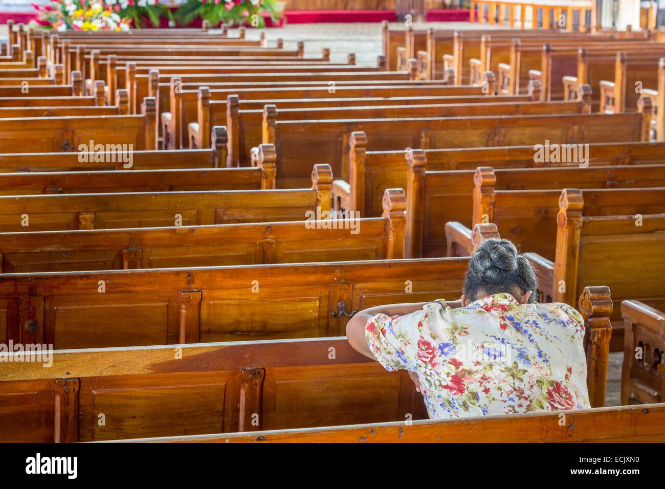 La France, la Guadeloupe (French West Indies), Grande Terre, Pointe a pitre, au lieu Gourbeyre, Saint Pierre et Saint Paul's Church (surnommé la cathédrale) datant du 19ème siècle et classée aux monuments historiques en 1978 Banque D'Images