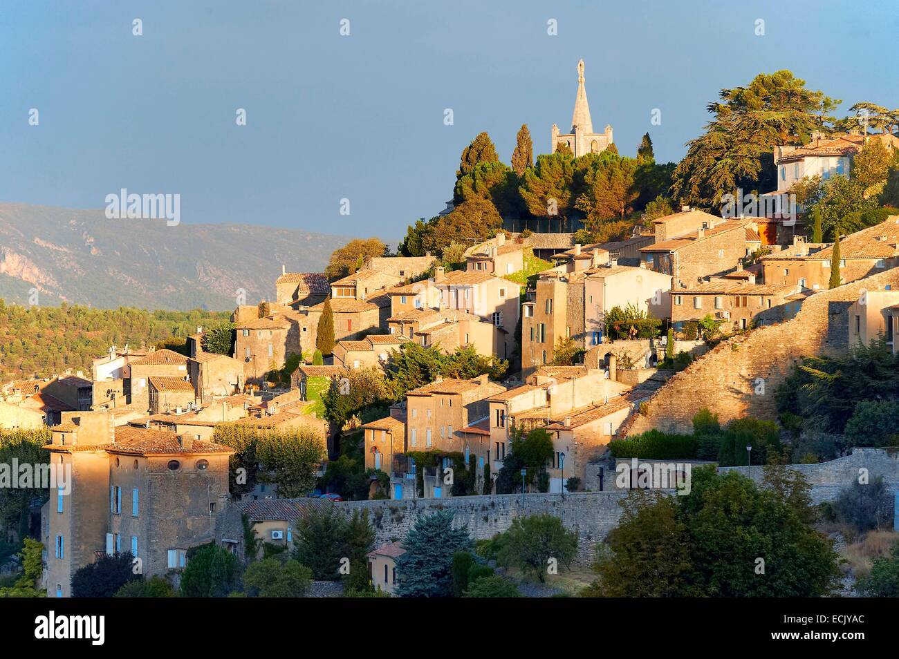 La France, Vaucluse, Le Parc Naturel Régional du Luberon (Parc Naturel Régional du Luberon), Bonnieux Banque D'Images