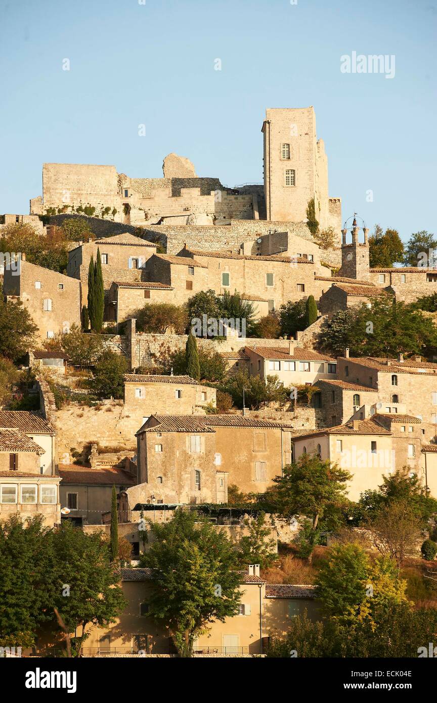 La France, Vaucluse, Le Parc Naturel Régional du Luberon (Parc Naturel Régional du Luberon), Lacoste Banque D'Images