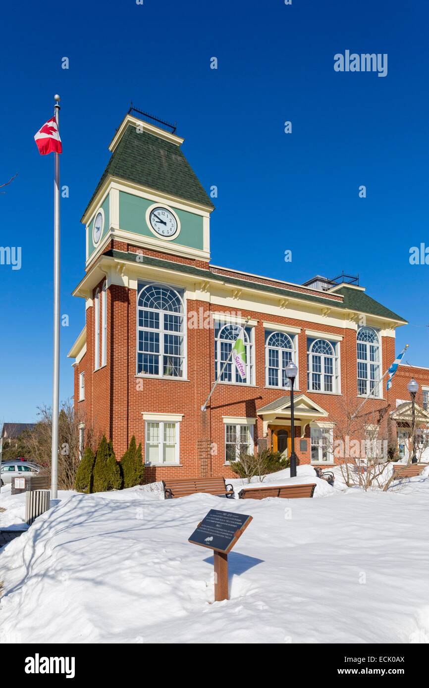 Le Canada, la province du Québec, la région des Cantons de l'Est, le village de Sutton, l'hôtel de ville Banque D'Images