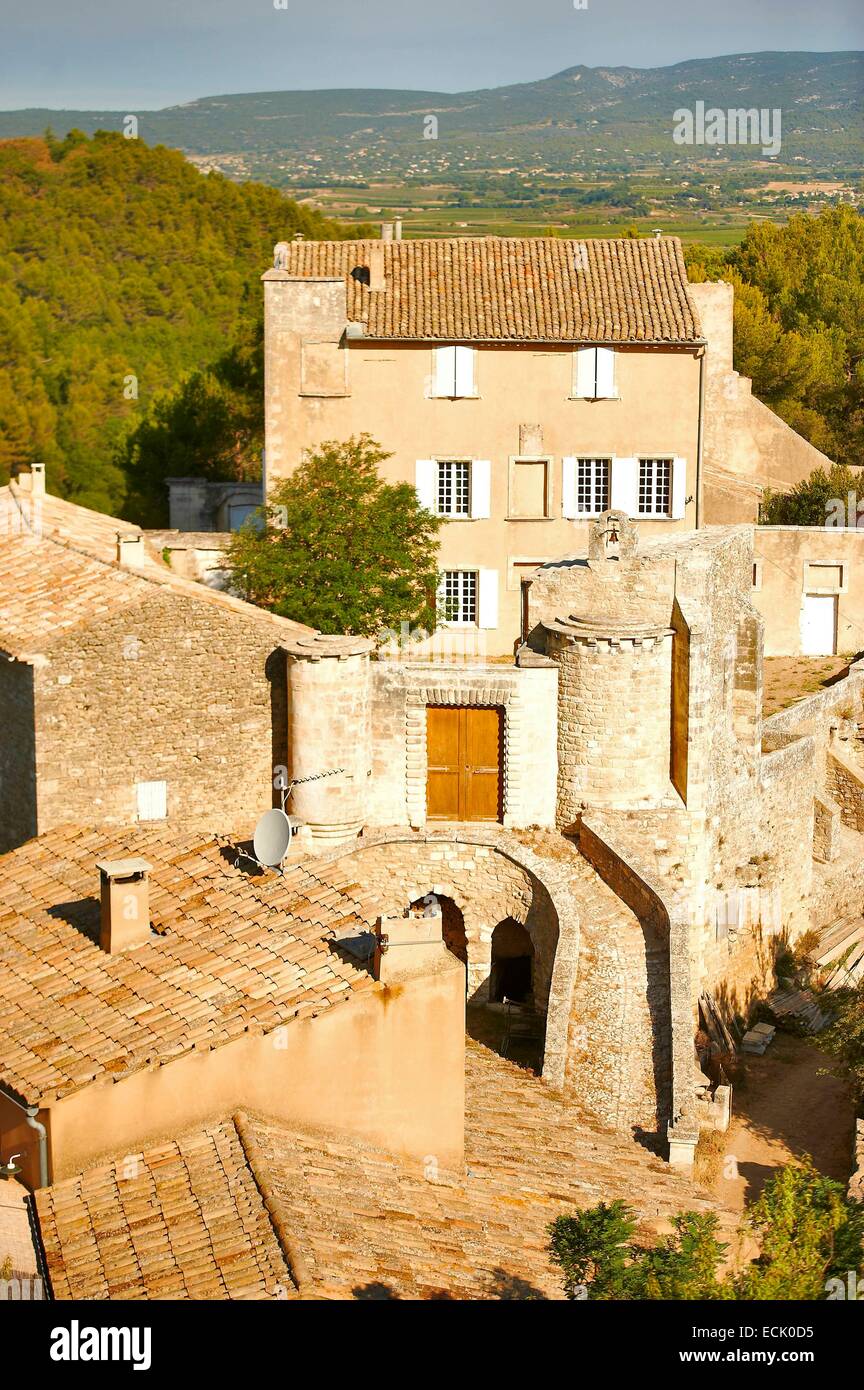 La France, Vaucluse, Le Parc Naturel Régional du Luberon (Parc Naturel Régional du Luberon), Ménerbes, étiqueté Les Plus Beaux Villages de France (Les Plus Beaux Villages de France) Banque D'Images