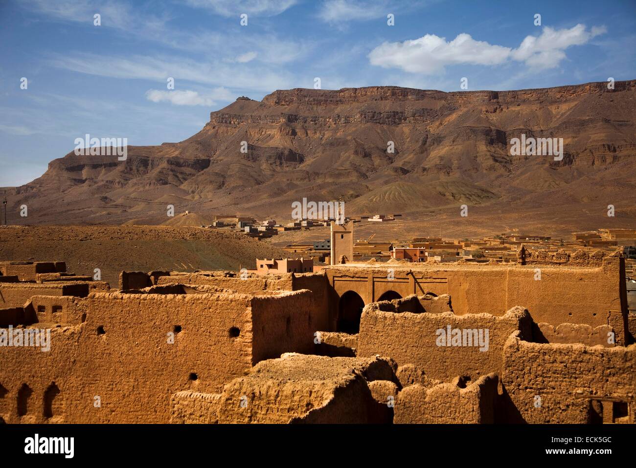 Le Maroc, l'Anti Atlas, la vallée du Draa, Agdz, un village sur la route de Marrakech à Tomboctou ou de Tombouctou Banque D'Images