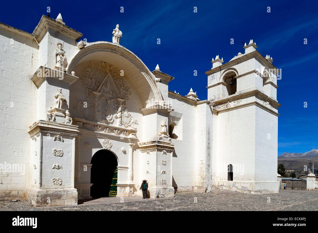 Pérou, Caylloma Province, Canyon de Colca, Yanque, l'église coloniale du XVII ème siècle Banque D'Images