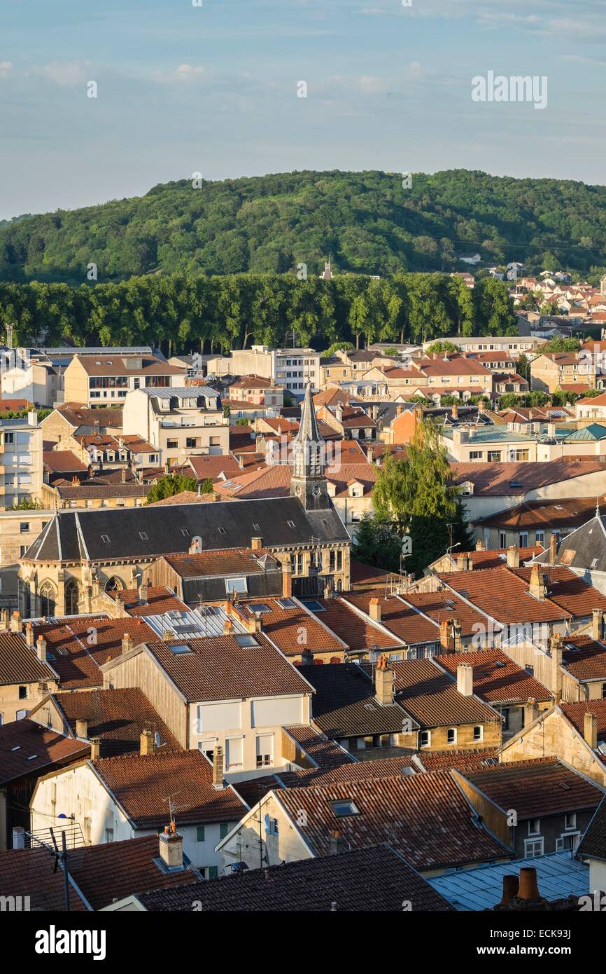 France, Meuse, Bar-le-Duc, la ville basse, l'église de l'ordre complexe La Croix et Lycee Saint Louis Banque D'Images