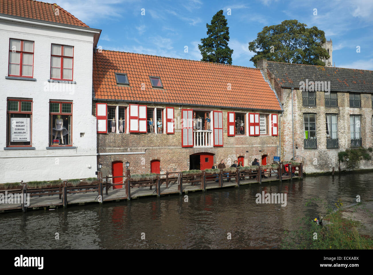 Bar au bord du canal Bruges Belgique Banque D'Images