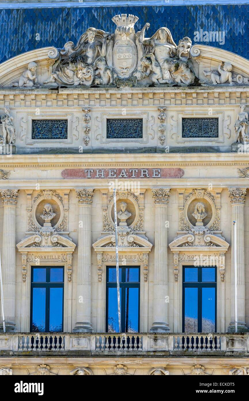 France, Manche, Cotentin, Cherbourg, place du Général de Gaulle, le théâtre italien fait partie du Trident, groupe de trois cinémas étiquetés Scène nationale Banque D'Images