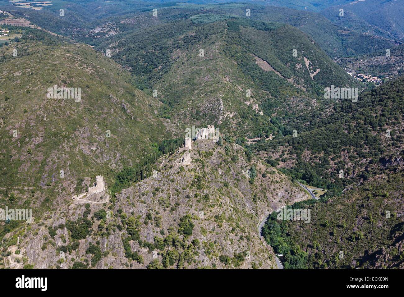 France Aude, Lastours, les quatre vieux châteaux (vue aérienne) Banque D'Images