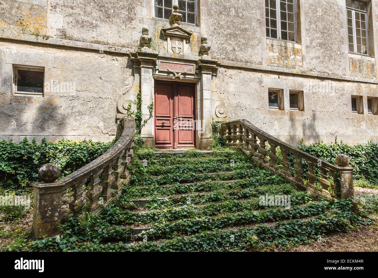 France, Vendée, Saint Michel en l'Herm, l'abbaye royale, la porte du château Banque D'Images