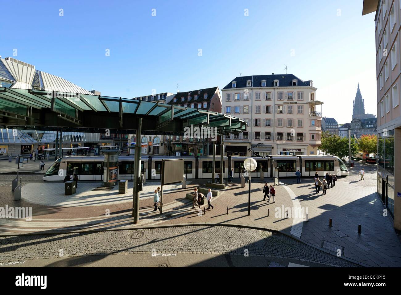 La France, Bas Rhin, Strasbourg, vieille ville classée au Patrimoine Mondial de l'UNESCO, la place de l'Homme de Fer (Iron Man) Banque D'Images