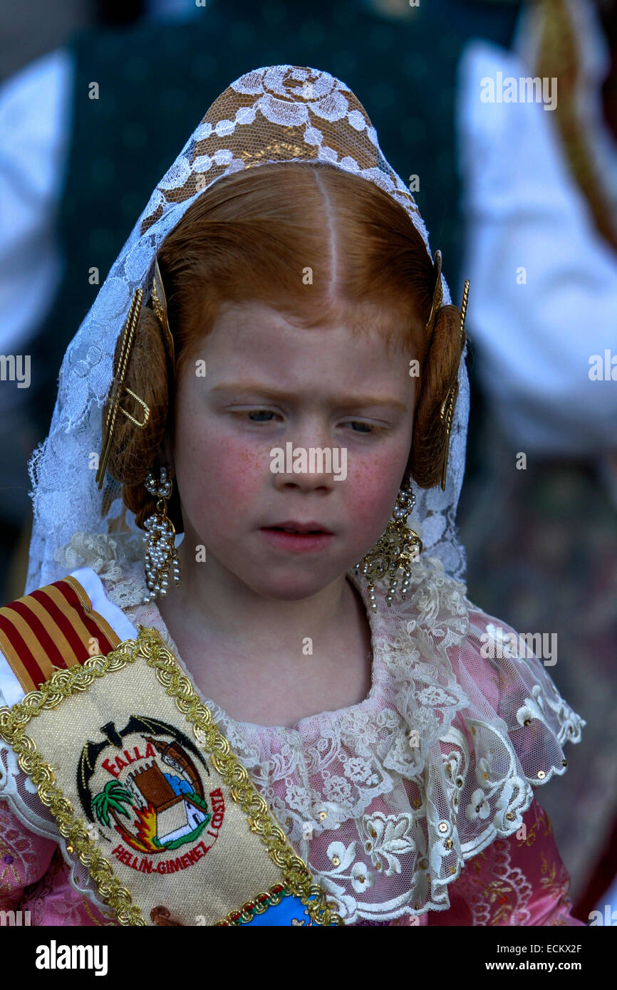 Las Fallas en fille, une fête traditionnelle dans la région de Valence Espagne Banque D'Images