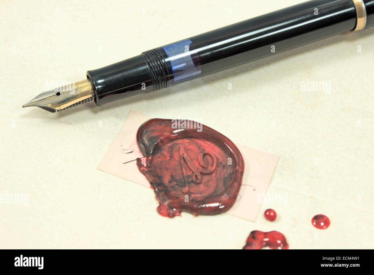 Stylo et scellé de cire lettre Banque D'Images