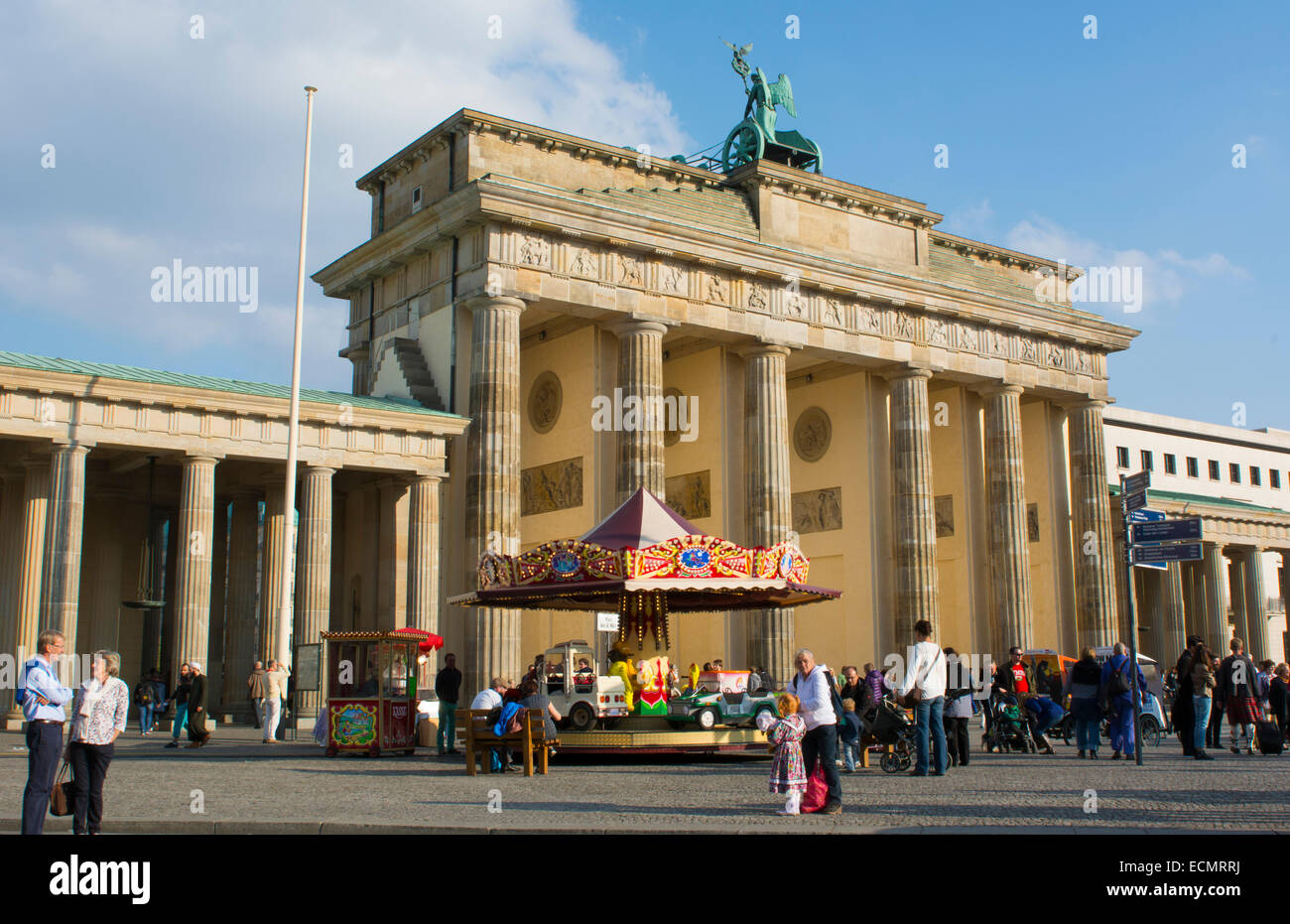 Allemagne Berlin Porte de Brandebourg et celebration party at city center Banque D'Images