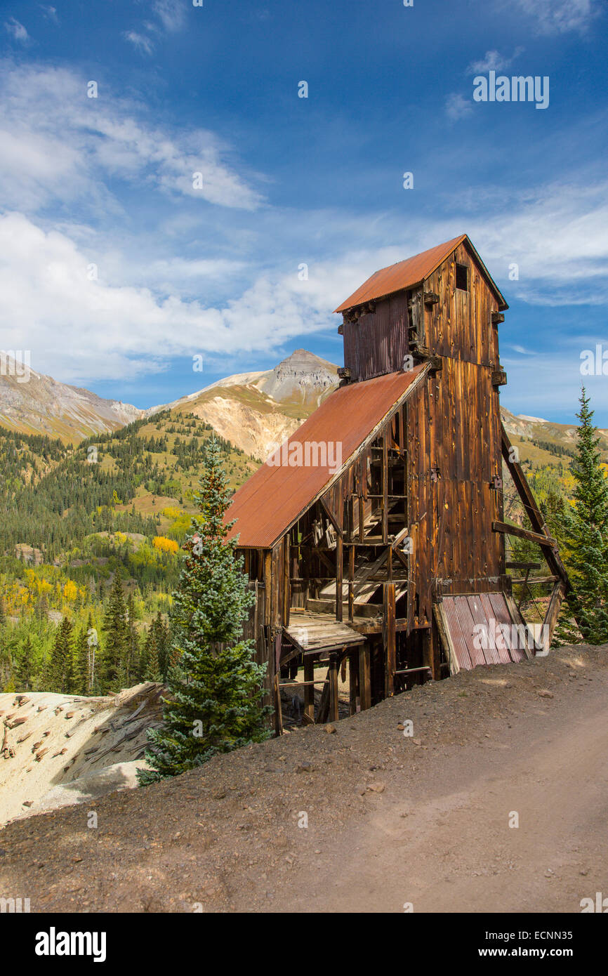 Yankee Girl mine d'argent en la Red Mountain Mining District, le long de la route 550 est également appelé Million Dollar Highway au Colorado Banque D'Images