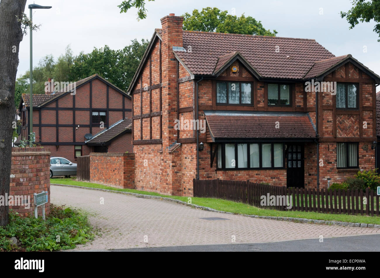 Maisons de banlieue à proximité Fyfield, Bromley, dans le sud de Londres. Banque D'Images