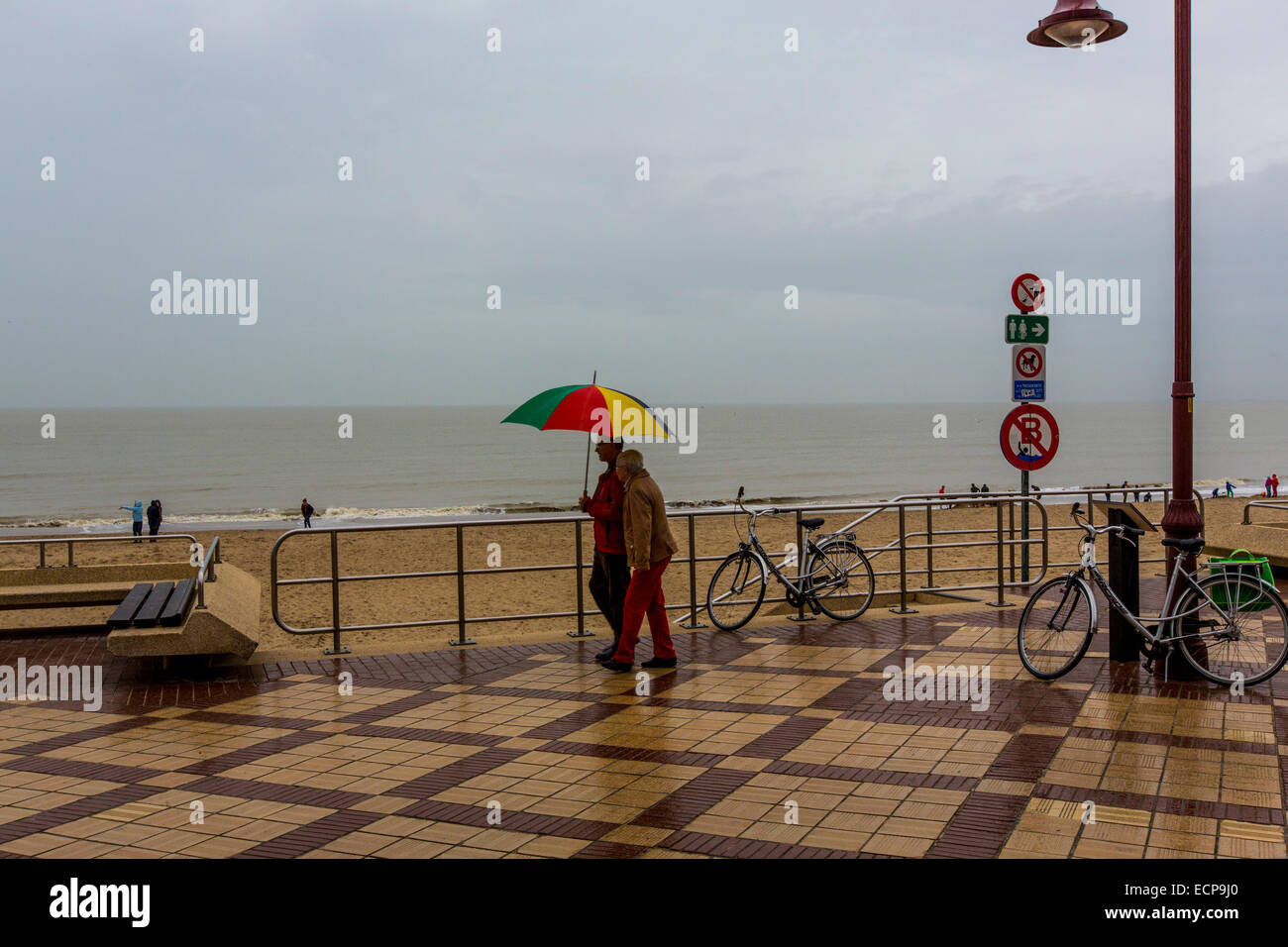 Du côté de la mer, côte belge, Nieuport, à l'automne, Banque D'Images