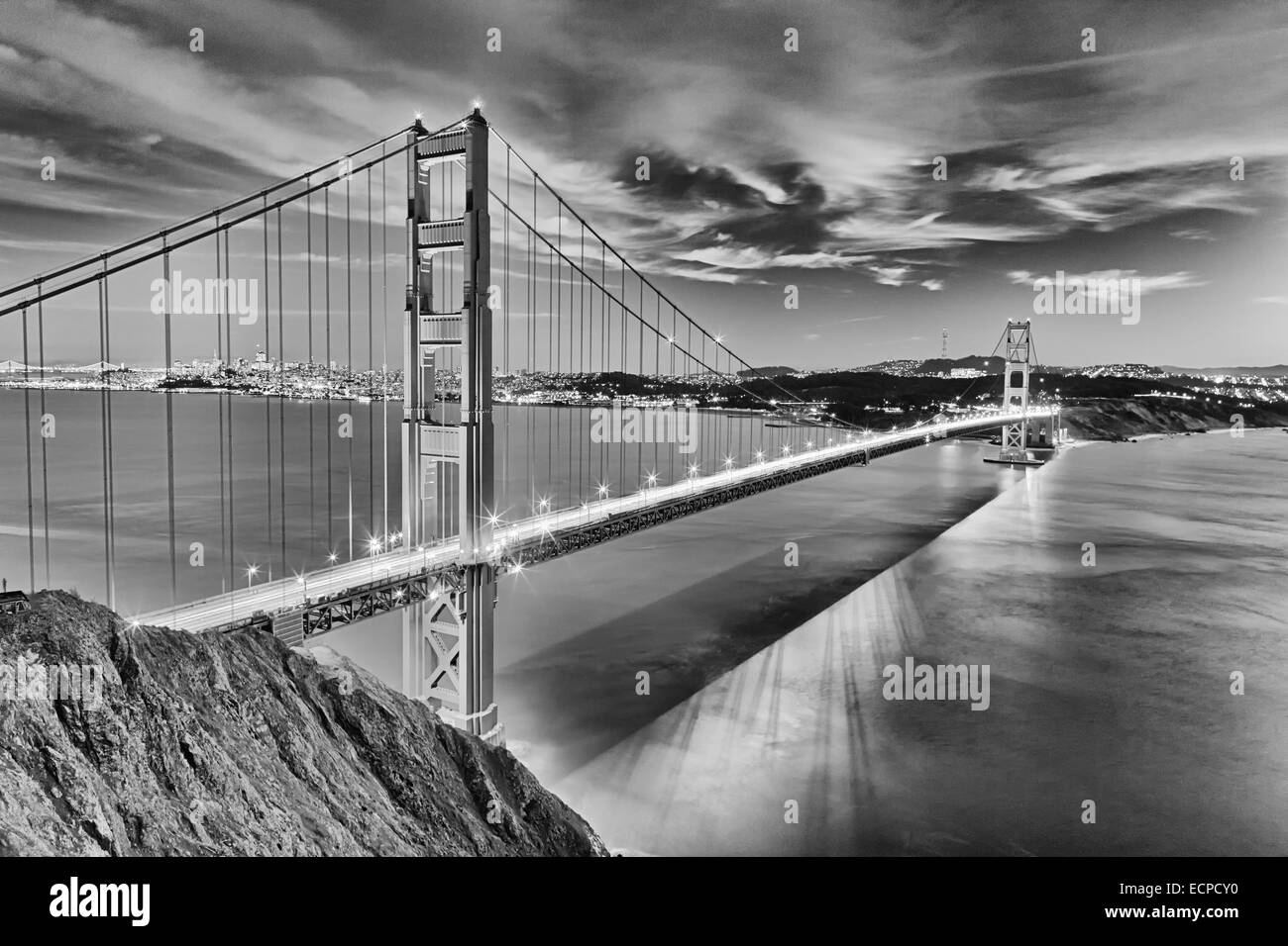 Le Golden Gate Bridge à San Francisco bay Banque D'Images
