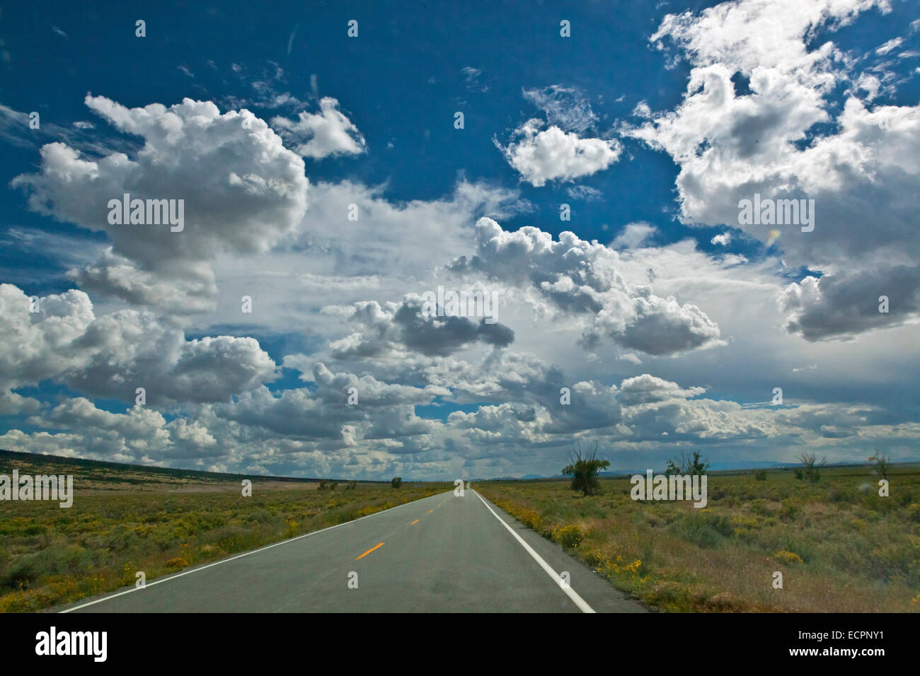 Ciel dramatique et de l'Interstate 25 - Colorado Banque D'Images