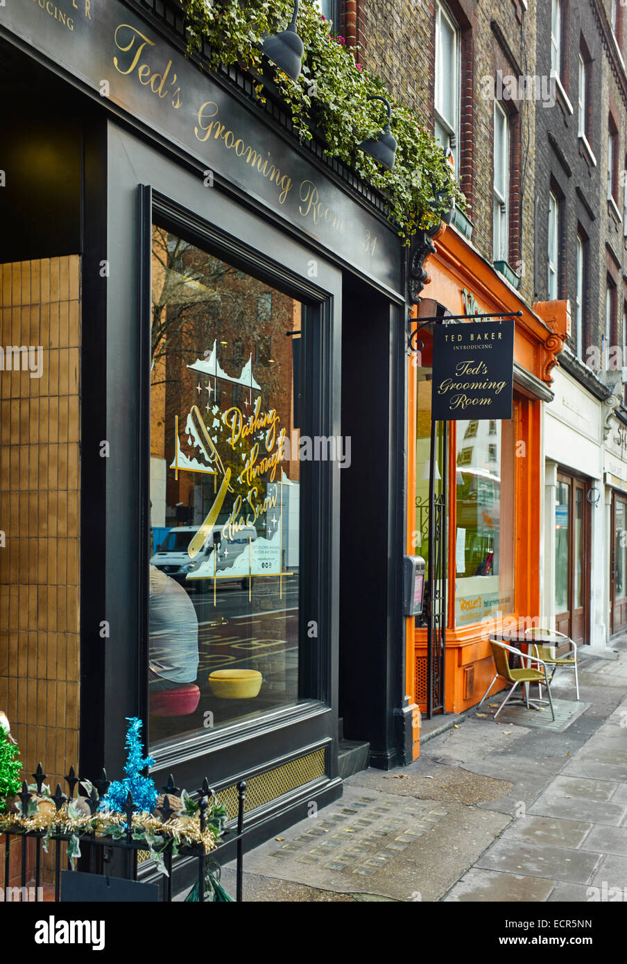 Ted's Grooming Room, Theobalds Road, London Banque D'Images