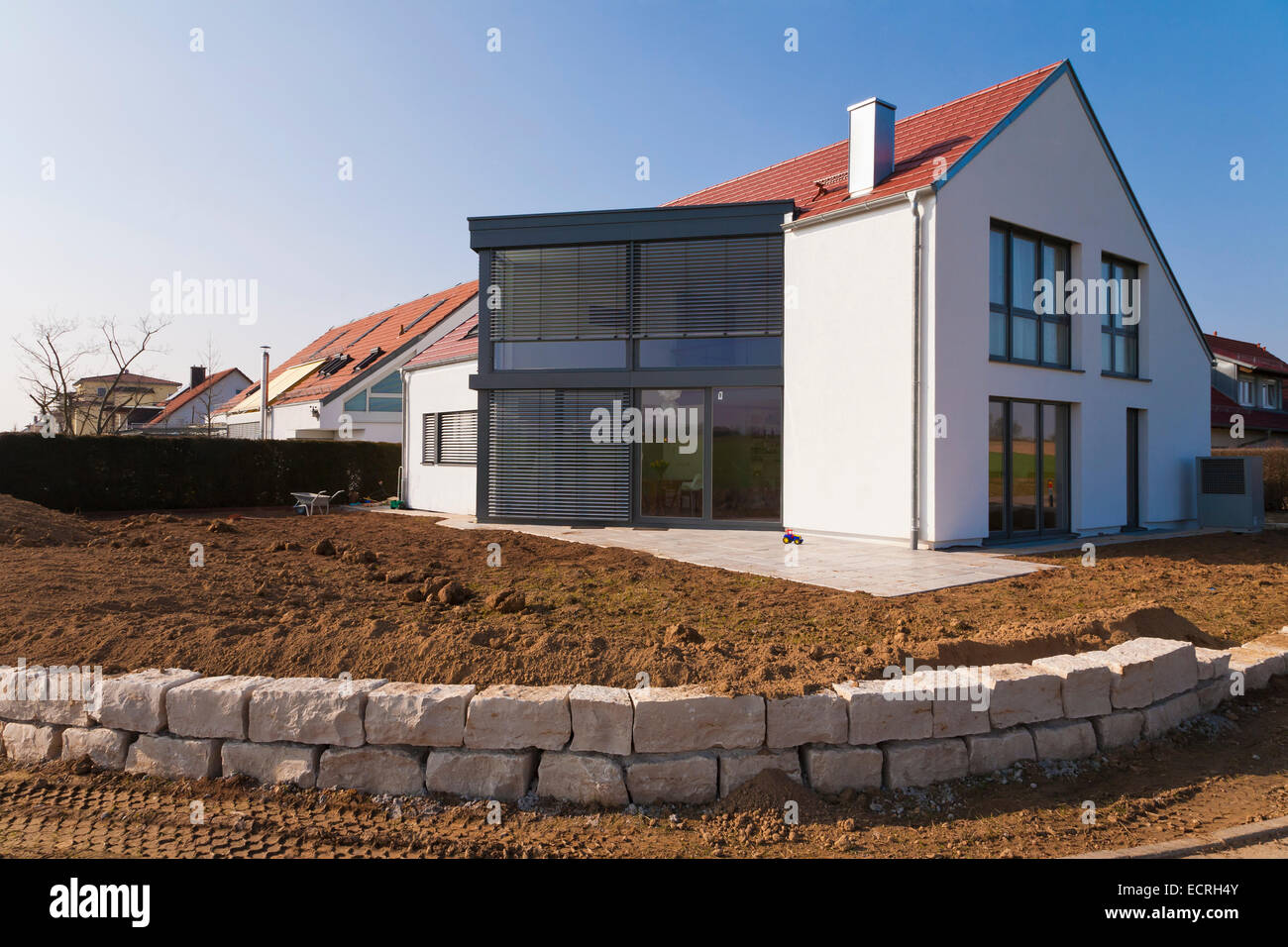 Maison individuelle moderne, nouvelle construction, MAISON FAMILIALE, maison d'habitation, zone résidentielle, FELLBACH, BADEN-Württemberg, Allemagne Banque D'Images