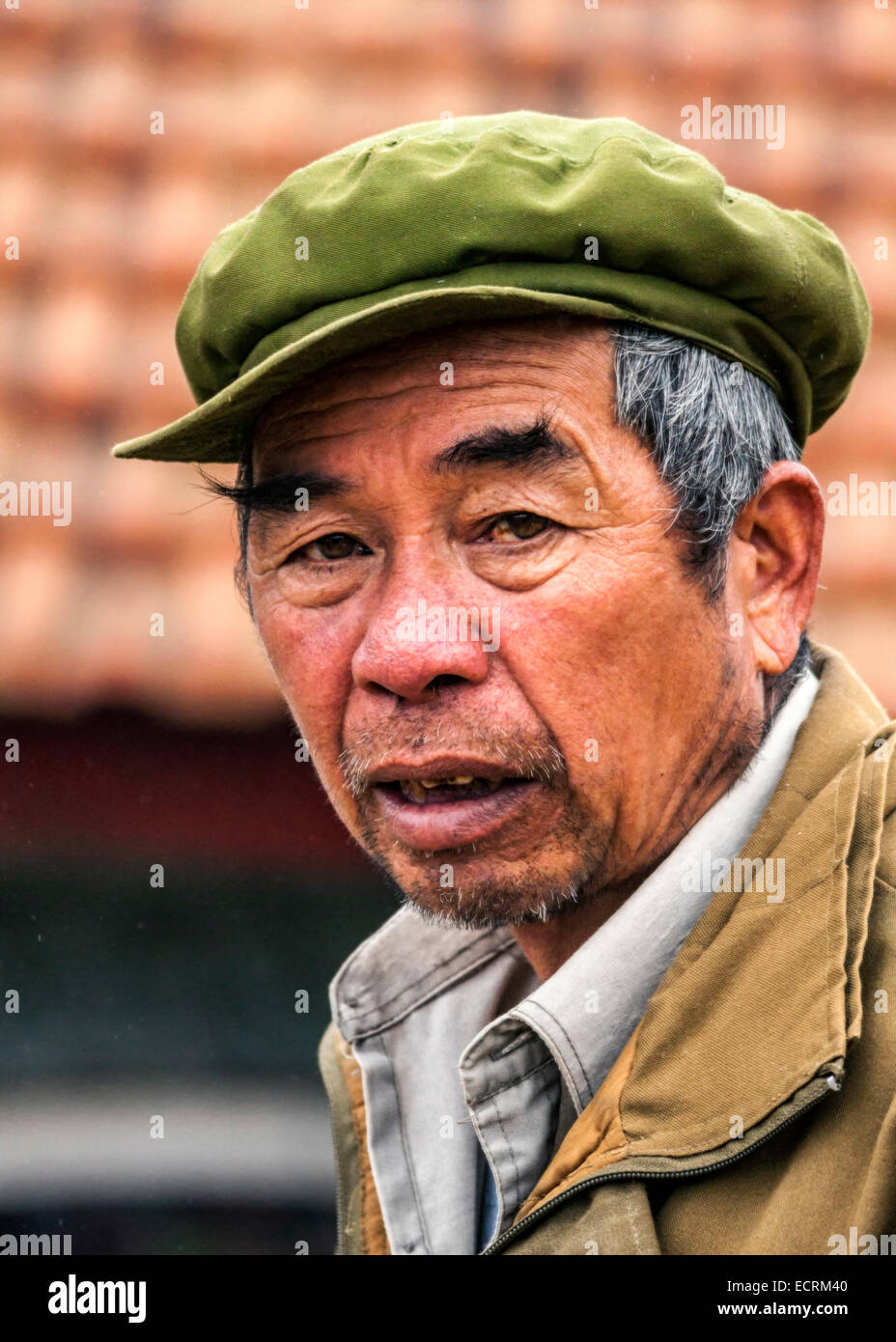 Libre d'un ancien wan avec chapeau vert. Banque D'Images