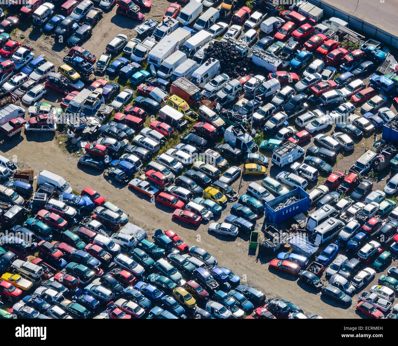 Vue aérienne de junkyard voiture Banque D'Images