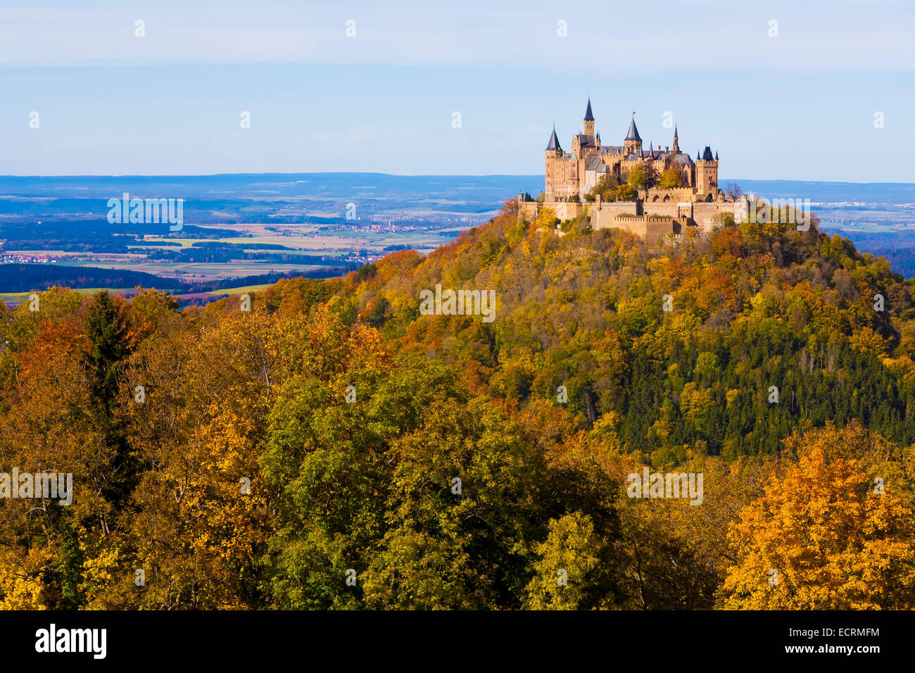 Le Château de Hohenzollern, près de Hechingen, Jura souabe, Bade-Wurtemberg, Allemagne Banque D'Images