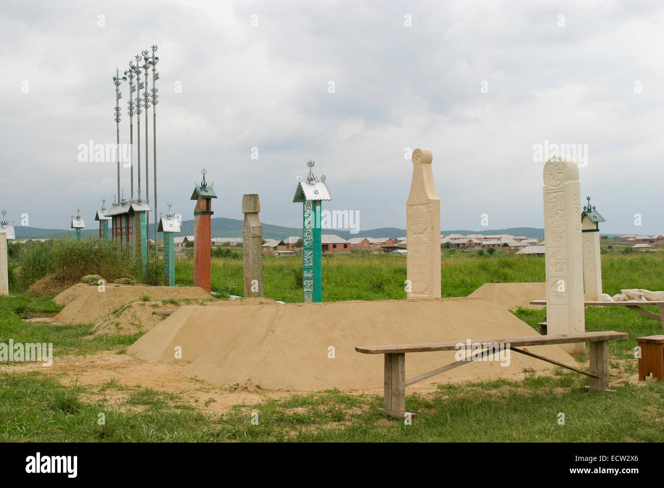 La tombe du président assassiné Akhmat Kadyrov dans le village de Tsentoroi, la Tchétchénie, la Russie. Il a été tué dans un attentat à Grozny le 9 mai 2004. Banque D'Images