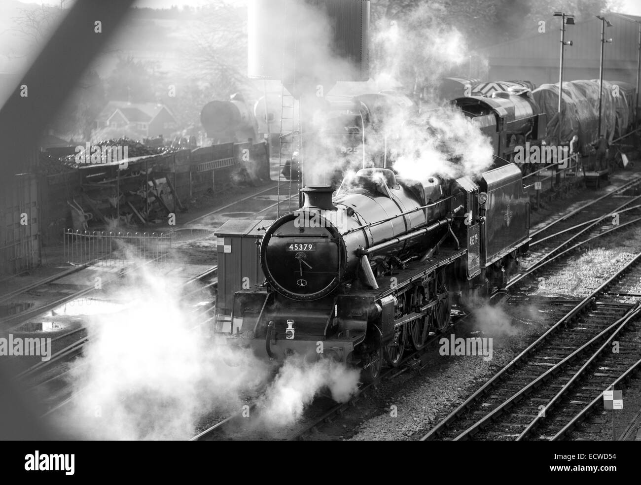 Les moteurs à vapeur à Ropley Station sur le Mid-Hants Railway, également connu sous le nom de ligne de cresson. Banque D'Images