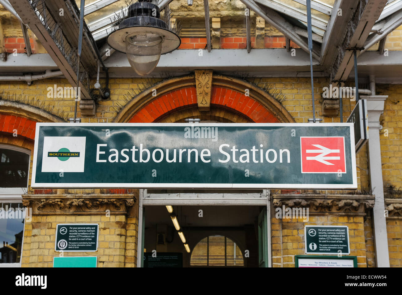 La gare ferroviaire à Eastbourne East Sussex England Royaume-Uni UK Banque D'Images