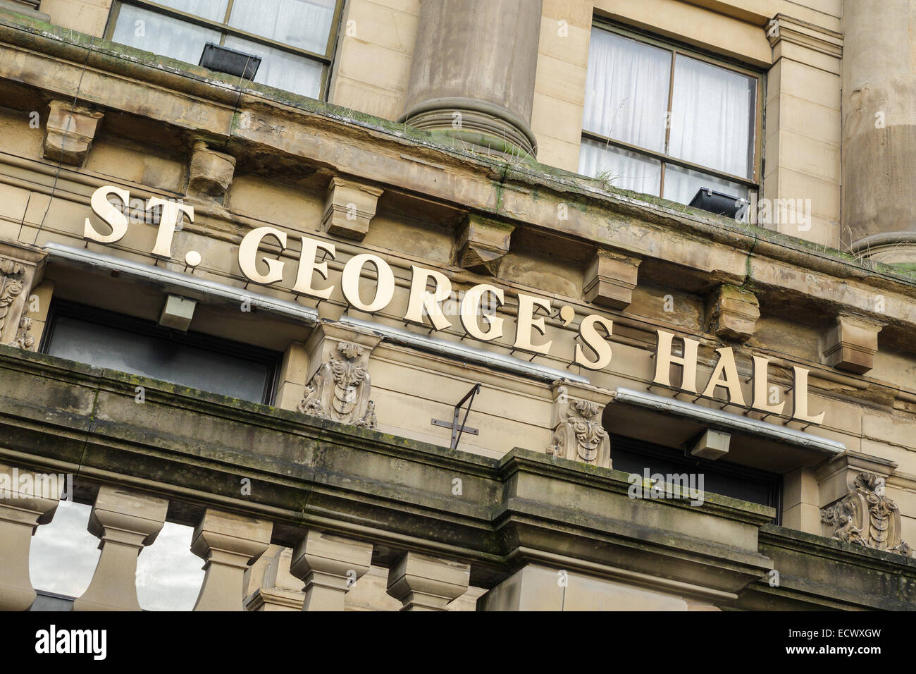 St Georges Hall Theatre dans la rue Bridge, à Bradford, West Yorkshire sign Banque D'Images