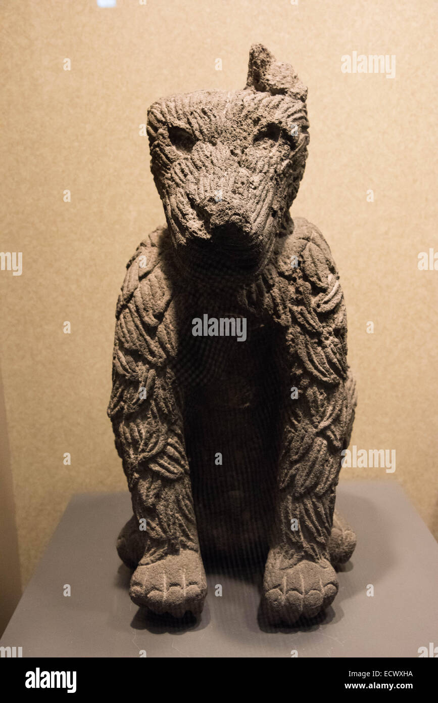 Le Musée National d'anthropologie,Mexico,Mexique Sculpture de coyote Banque D'Images