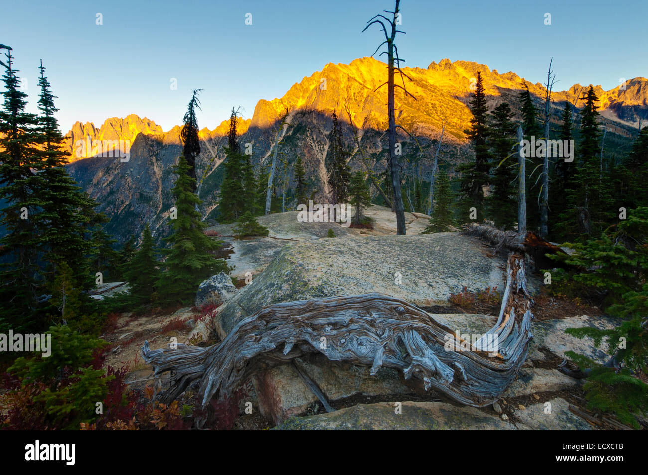 Coucher du soleil à Washington, Col Okanogan-Wenatchee National Forest, Washington Banque D'Images