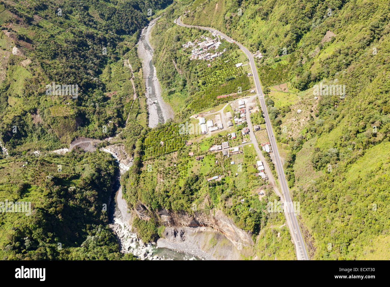 La route panaméricaine dans les Andes Tungurahua Equateur Province aérienne pour la Haute Altitude Banque D'Images
