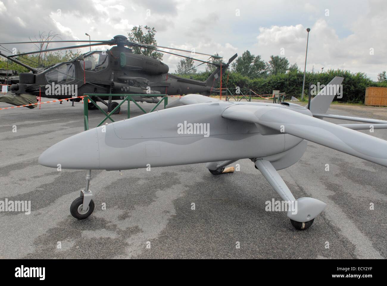 L'armée italienne, des drones (UAV) Alenia Falco Banque D'Images