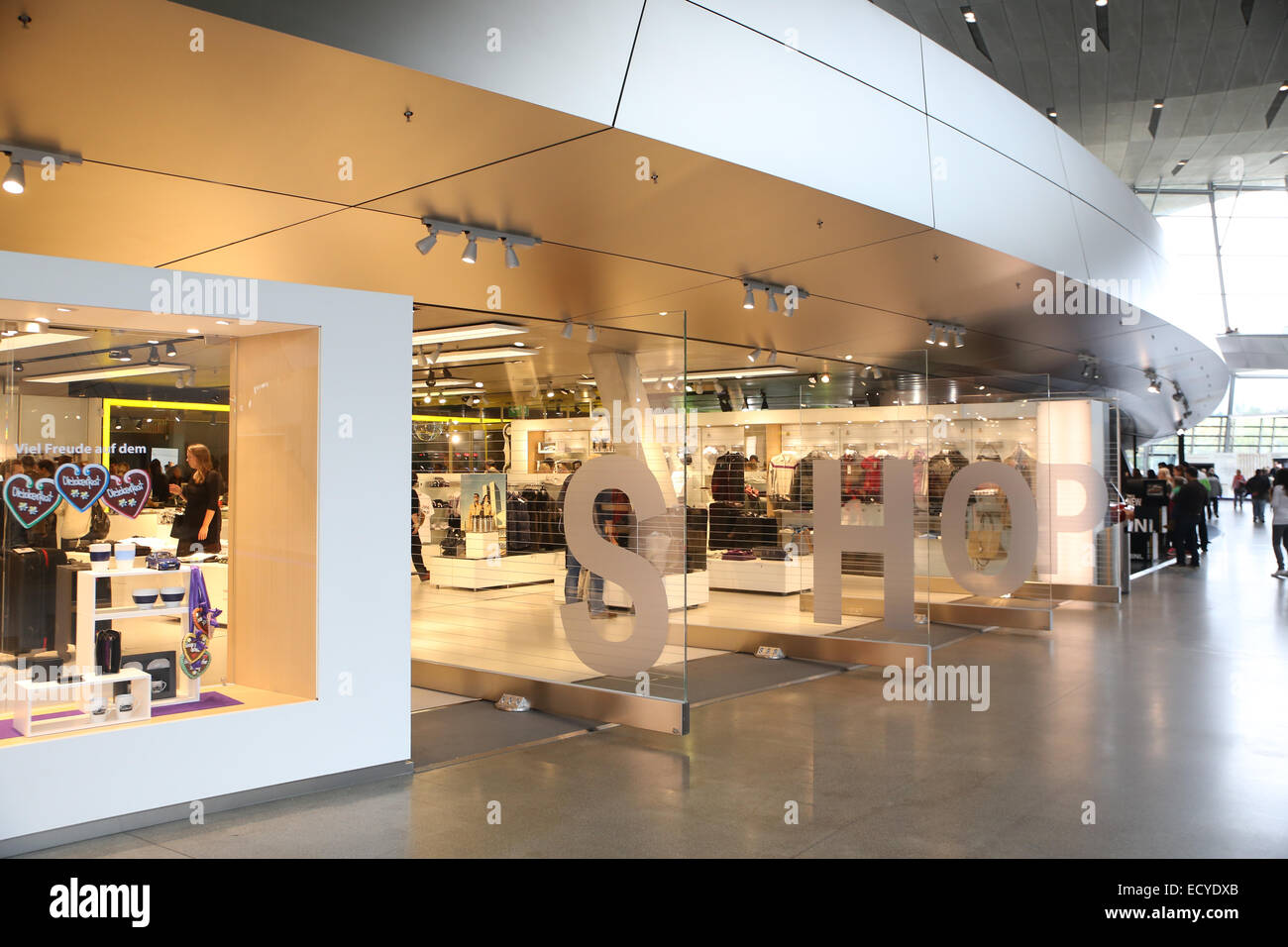 Munich bmw world boutique du musée de l'Allemagne Banque D'Images