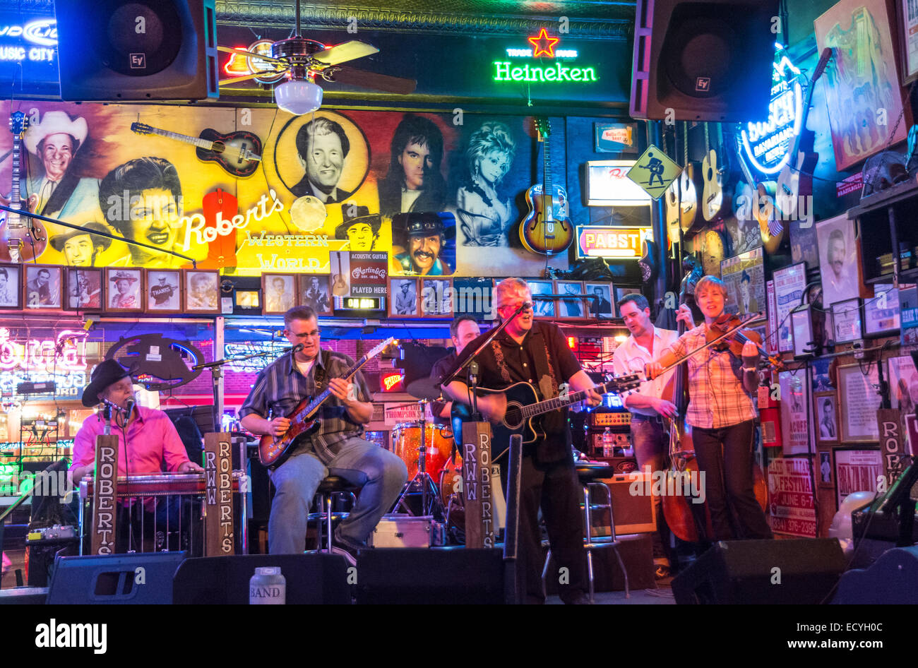 New York, Nashville, centre-ville, du quartier, Broadway, Robert's monde occidental, lieu de musique bar honky tonk Banque D'Images