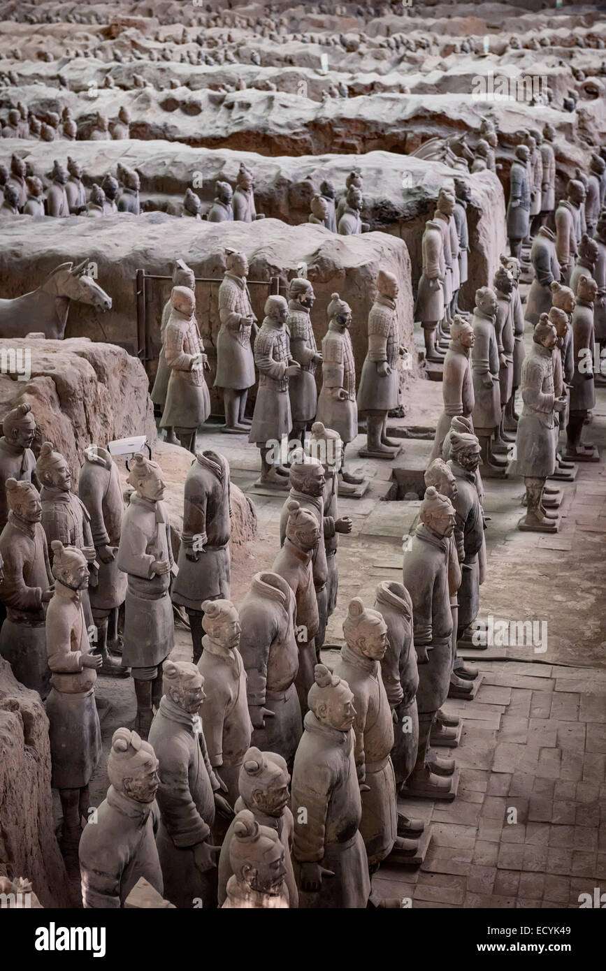 Soldats en terre cuite de Qin et l'excavation de chevaux dans la région de Xi'an, Shaanxi, China 2014 Banque D'Images