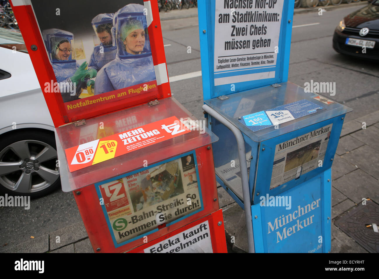 Les kiosques à journaux de la rue Allemagne Banque D'Images
