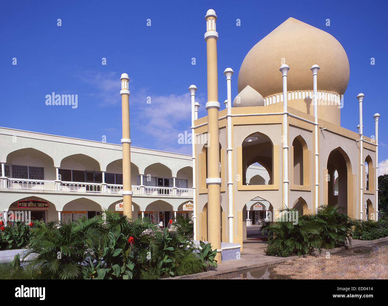 Centre Commercial Taj Mahal, Main Street, Ocho Rios, paroisse de Saint Ann, Jamaïque, Antilles, Caraïbes Banque D'Images