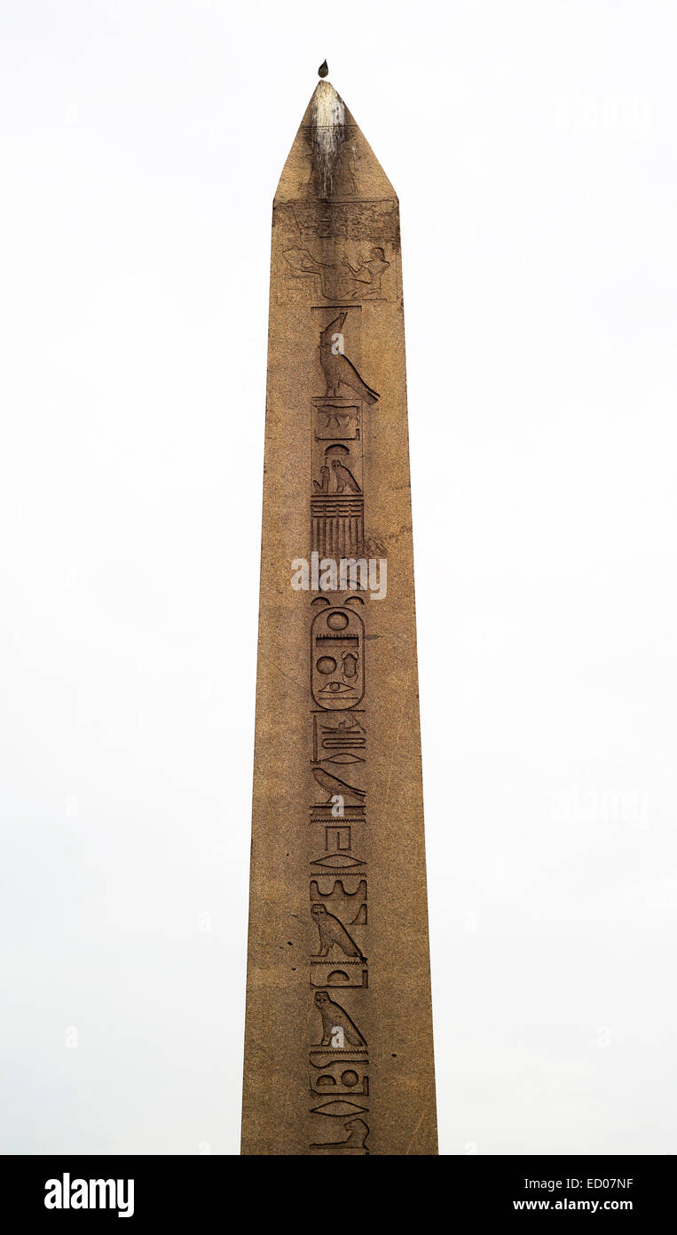 L'ancienne Egypte obélisque en Istanbul, Turquie Banque D'Images