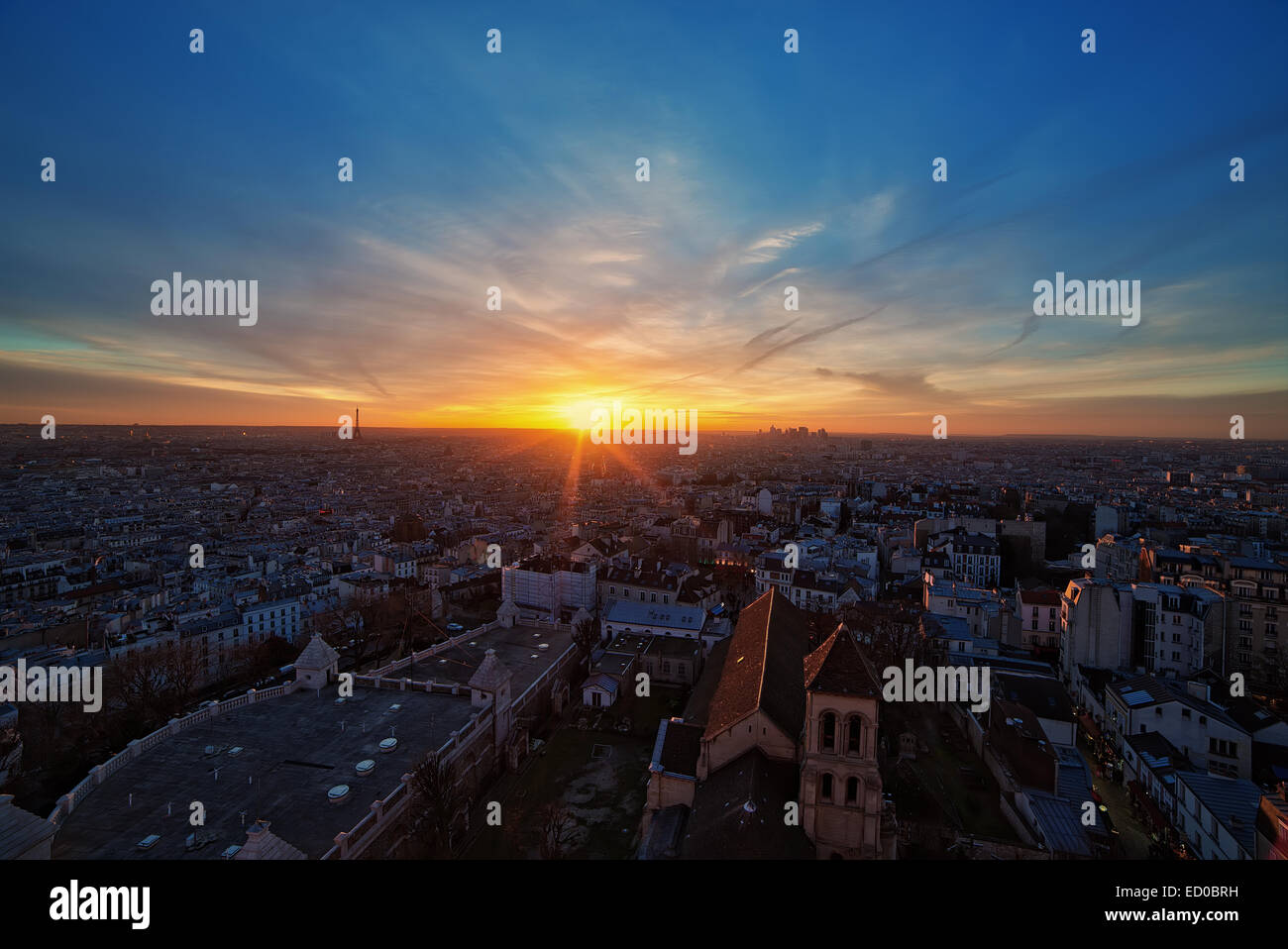 France, Paris, vue de la ville au coucher du soleil Banque D'Images