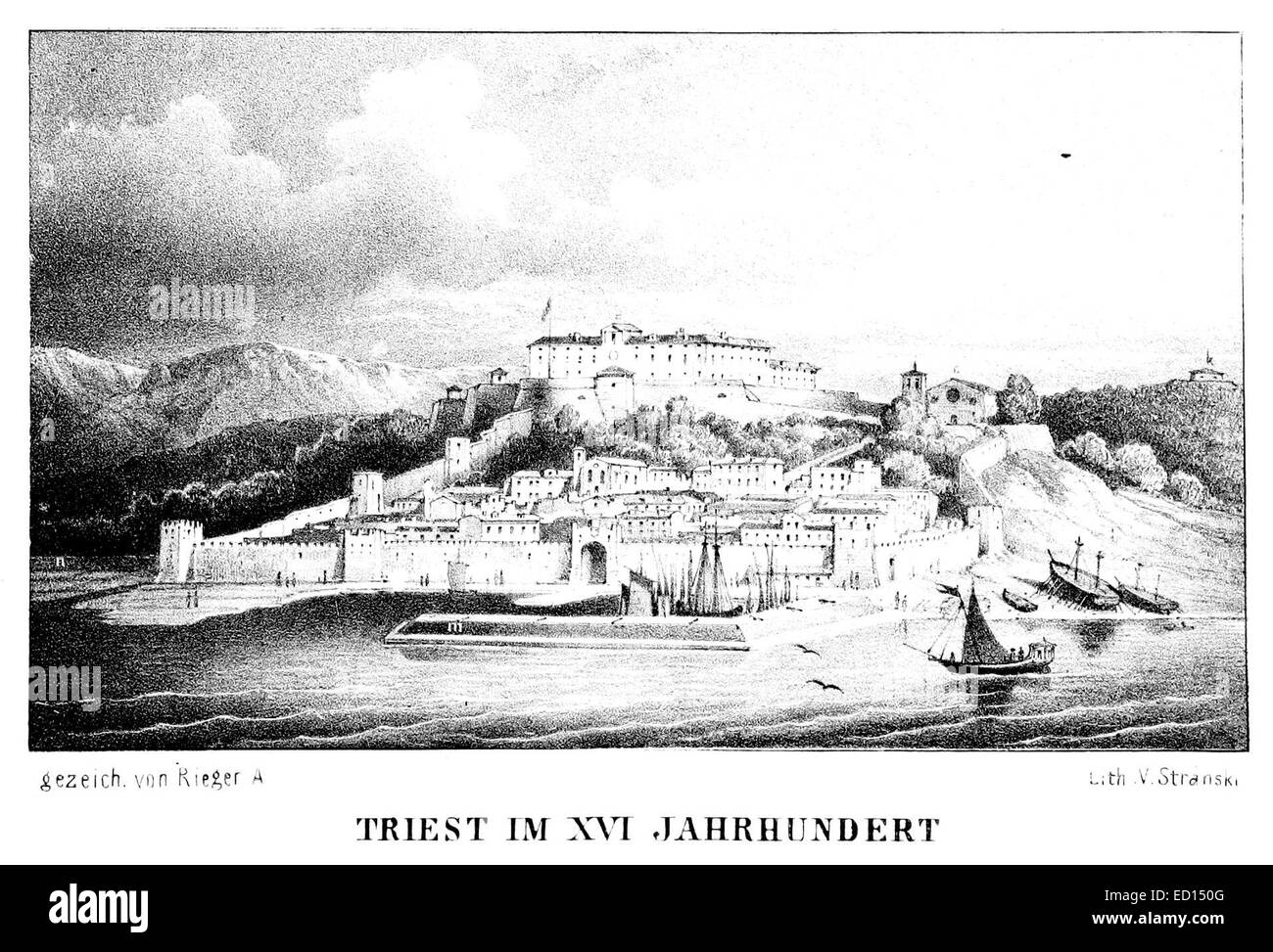 Une illustration de Loe (1857), représentant la ville de Trieste au XVIe siècle, offrant un aperçu des caractéristiques historiques et architecturales de l'époque. Banque D'Images