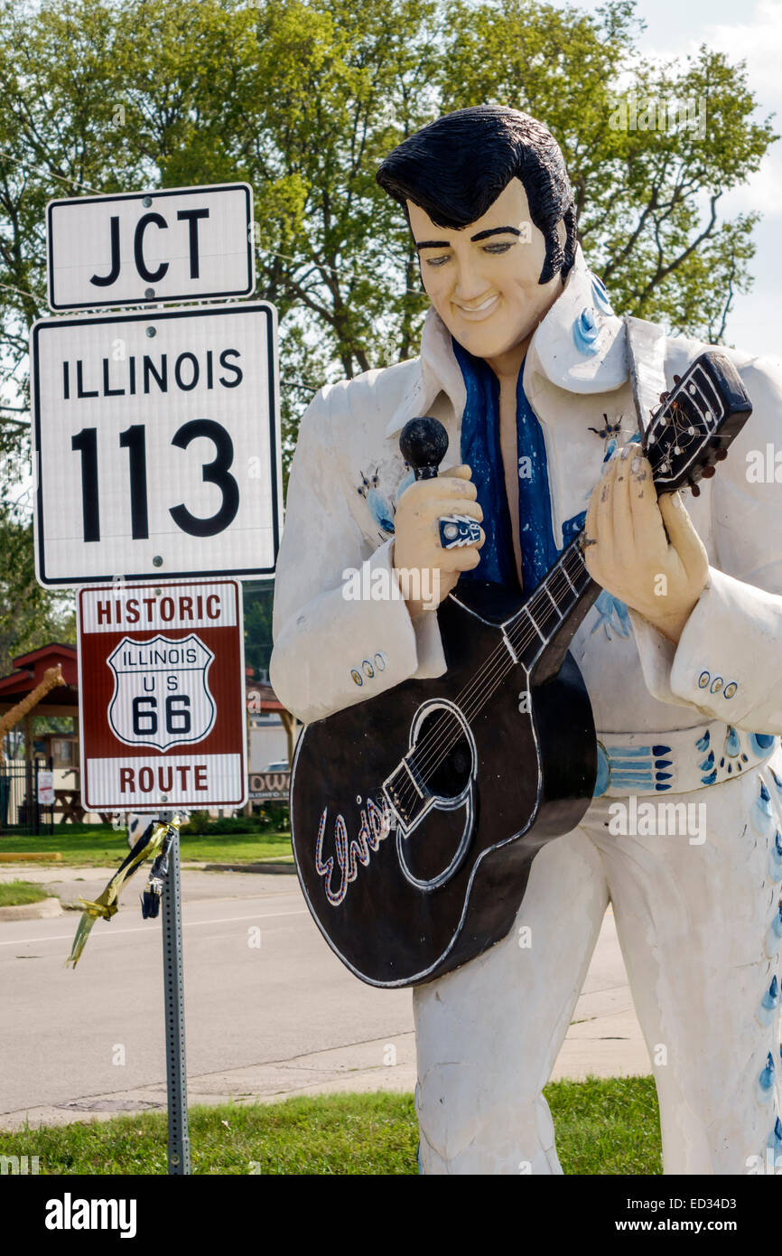 Illinois Braidwood, autoroute historique route 66, North Front Street, Polk-A-Dot Drive in, Elvis Presley, statue, panneau, bord de route, IL140905062 Banque D'Images