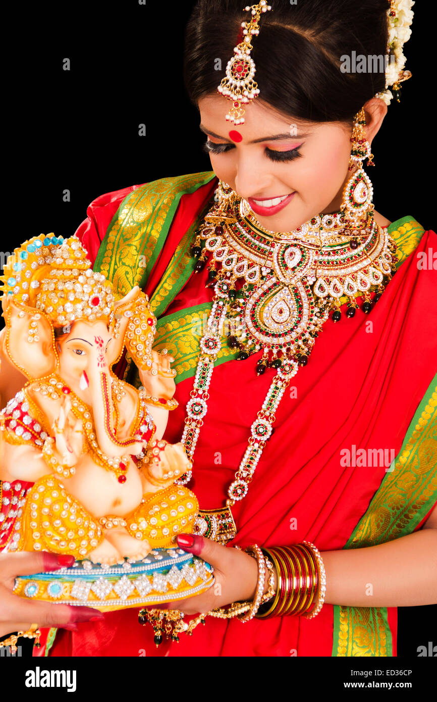 1 Ganesh Chaturthi culte Bengali dame Banque D'Images