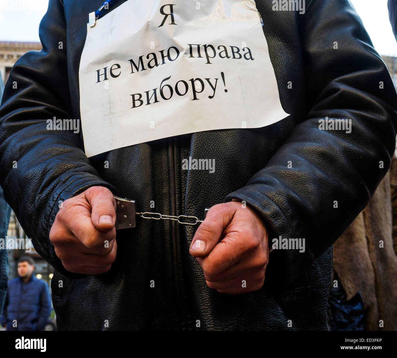 Kiev, Ukraine. Dec 25, 2014. Jeudi 25 décembre, en 2014, près de la ville de Kiev Administration d'Etat a tenu plusieurs rassemblements. Parmi les manifestants sont des enseignants locaux, d'affaires, d'activistes. Une partie des manifestants exigent d'effectuer des paiements de salaires à travers "Oschadbank", elles chantent 'Klitschko, nous libérer du joug de la banque." Les employés des organisations budgétaires exigent le paiement des arriérés de salaires. Crédit : Igor Golovnov/Alamy Live News Banque D'Images